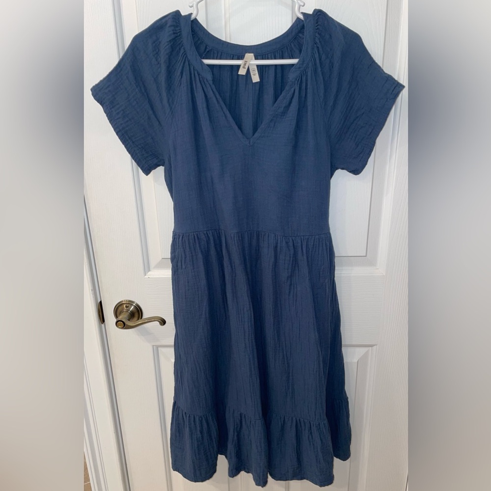 Pact Women’s Organic Cotton Short Sleeve Tiered Gauze Dress Blue XS
